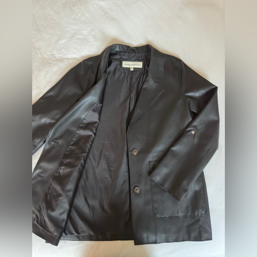 Black Leather Blazer Jacket - Picture 2 of 3